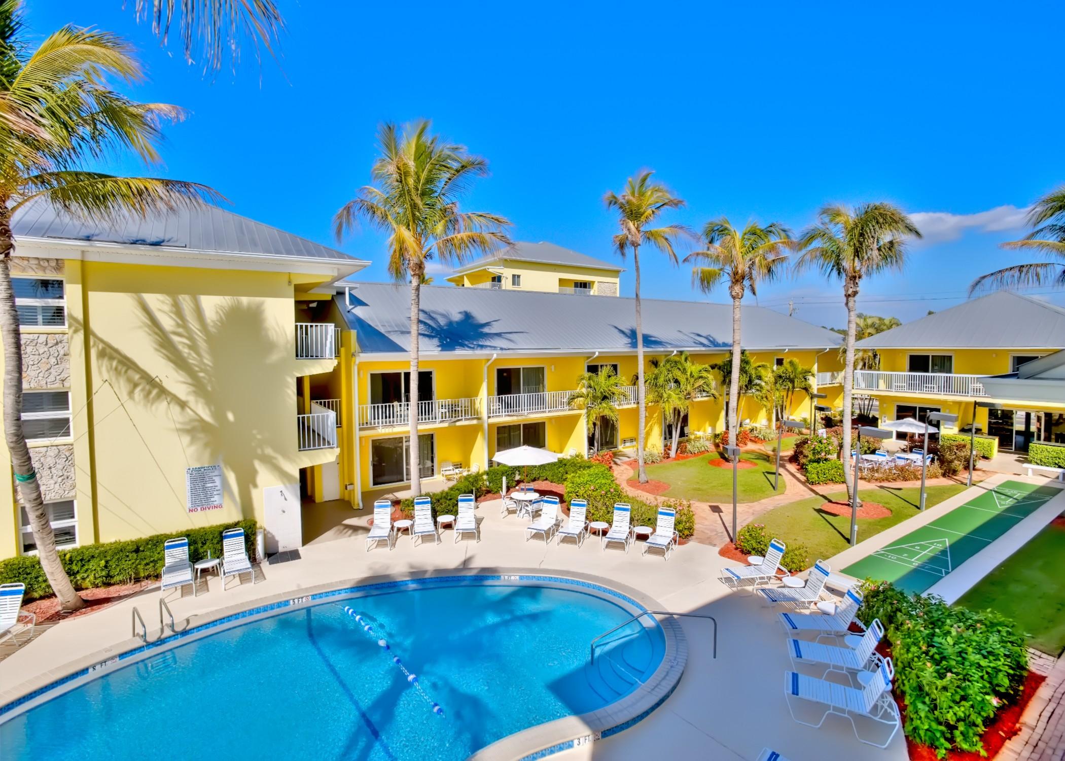 Sandpiper Gulf Resort Fort Myers Exterior photo